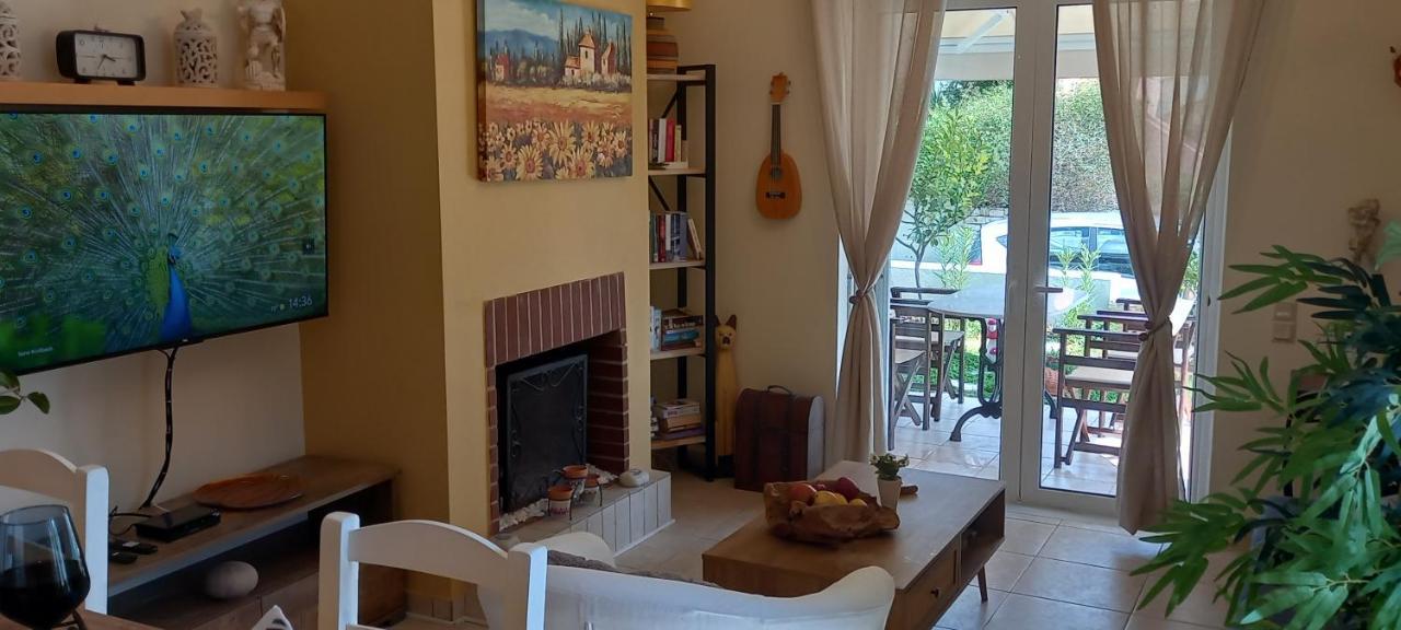 בארבאטי Adi'S Apartment On The Beach מראה חיצוני תמונה